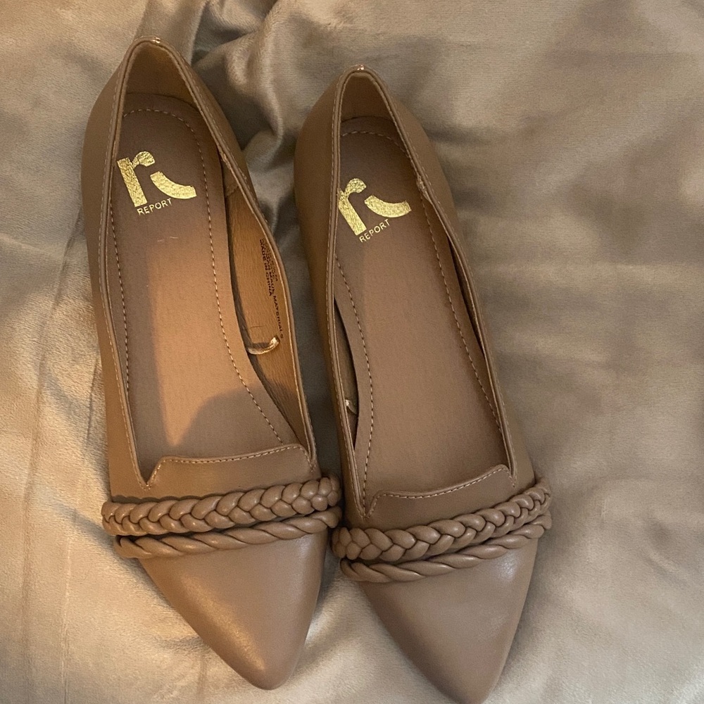 Report Women's Braided Tan Flats